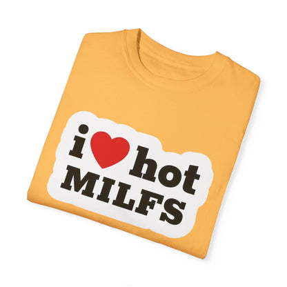 I love Hot Milfs